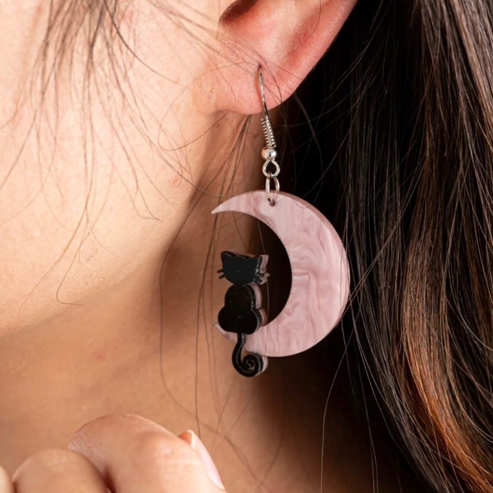 BLACK cat half moon earrings pink - Picture 2 of 3
